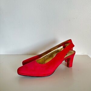 Vintage escada red suede pumps